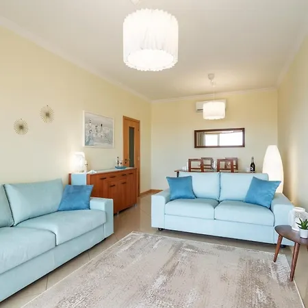 Апартаменти Homes Ocean View With Panoramic Terrace, 2 Swimming Pools & Tennis Court