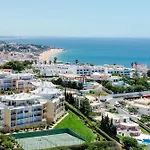 Apartmán Homes Ocean View With Panoramic Terrace, 2 Swimming Pools & Tennis Court Albufeira